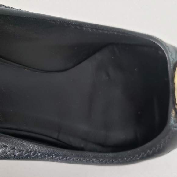 Tory Burch Reva Ballet Flat. Black Leather,  Gold Logo. - Picture 9 of 12